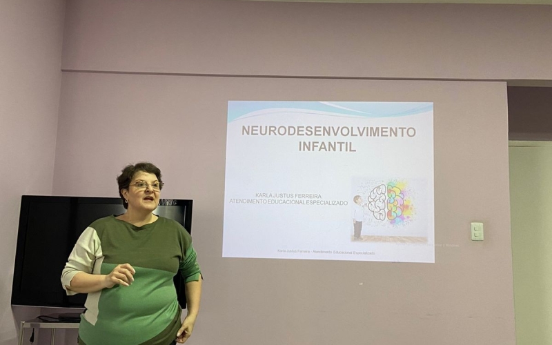 Fases do desenvolvimento infantil é tema de palestra