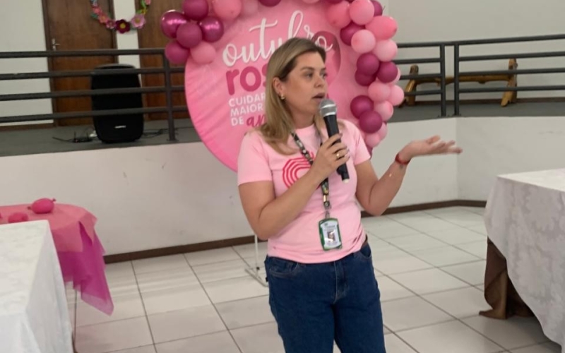 CimSaúde participa de ação do Outubro Rosa em Carambeí