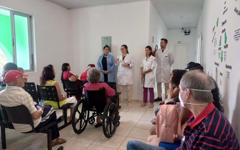 Ambulatórios de Castro e TB debatem Saúde do Idoso